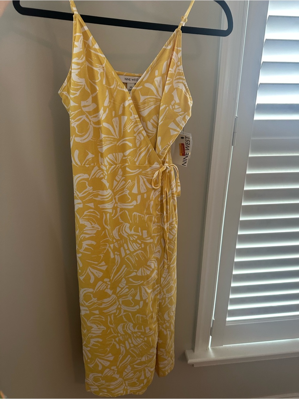 Nine West NEW Yellow & White Wrap Midi Dress adjustable Spaghetti Strap